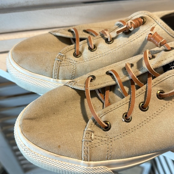 Sperry Loafers - Picture 2 of 4